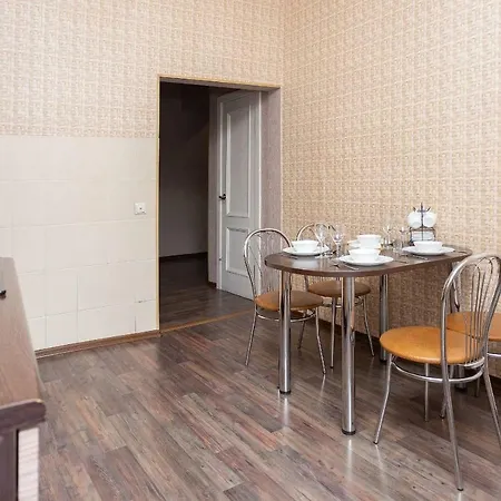 In The Center Kirova 6 Apartament Mińsk