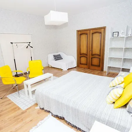 In The Center Kirova 6 Apartament